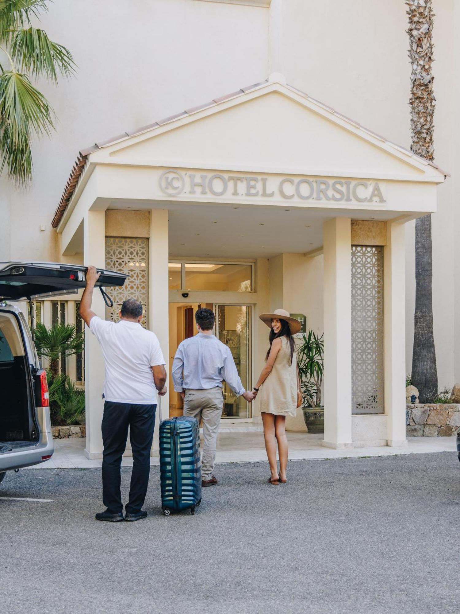 Hotel Corsica & Spa Кальви Экстерьер фото