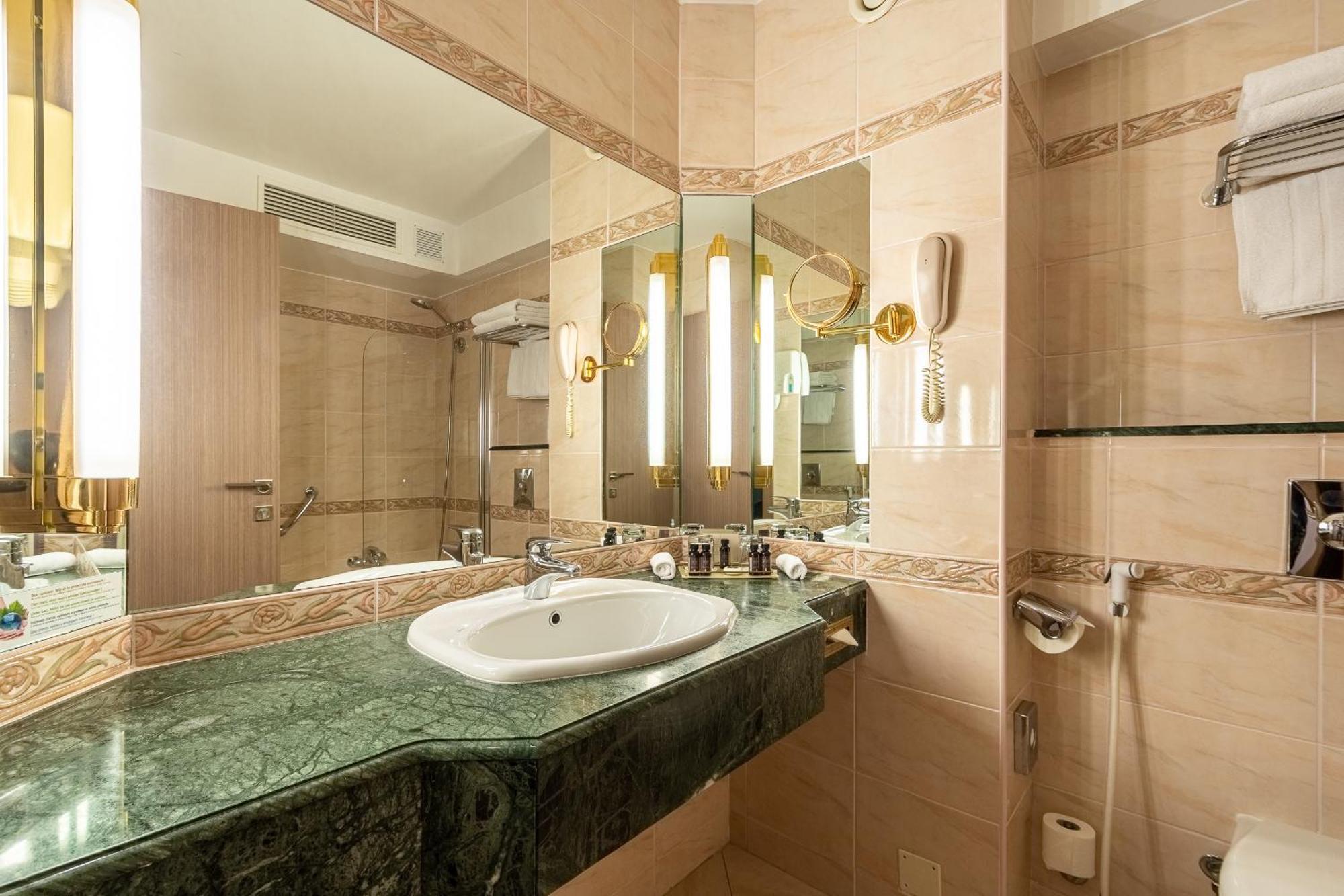 Hotel Corsica & Spa Кальви Номер фото